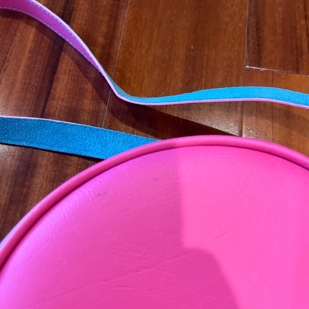 Juicy Couture Purse Bag Oui Splash Hot Pink Blue Round Crossbody Small New‎ NWT - Picture 6 of 9